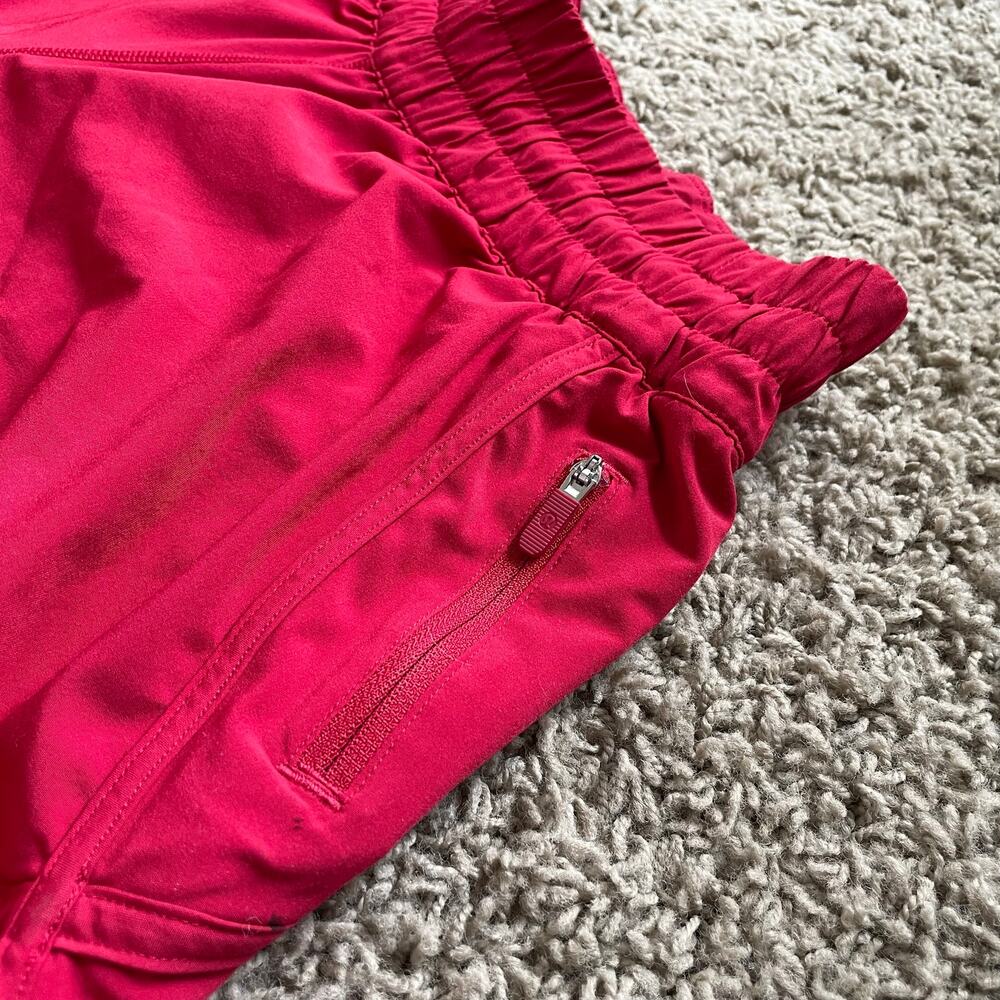 Lululemon Tracker Short V *4" in Red Lined size 8 - Picture 6 of 14